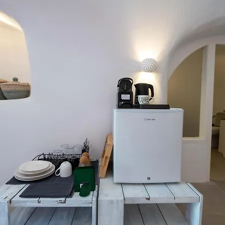 Hotel Elyvia Caves