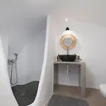 Elyvia Caves Hotel