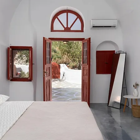 Elyvia Caves Hotel